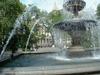 За фонтаном - City Hall - резиденция мэра Нью-Йорка